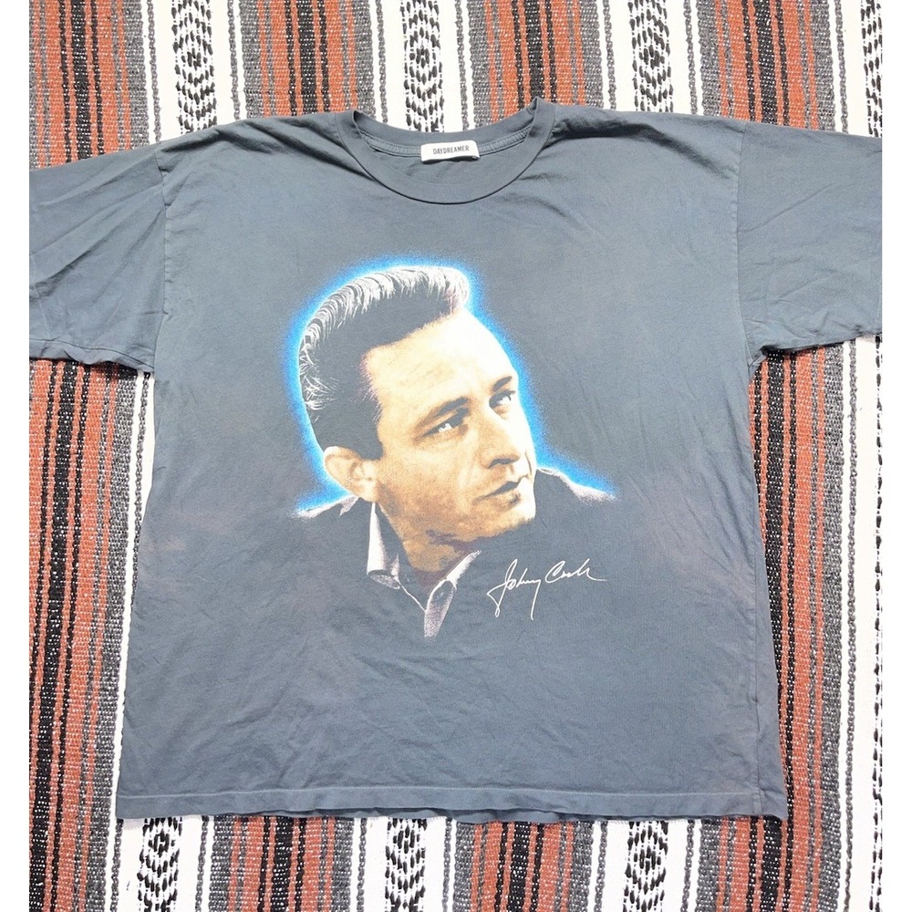 DAYDREAMER Johnny Cash Graphic Tee Size Medium